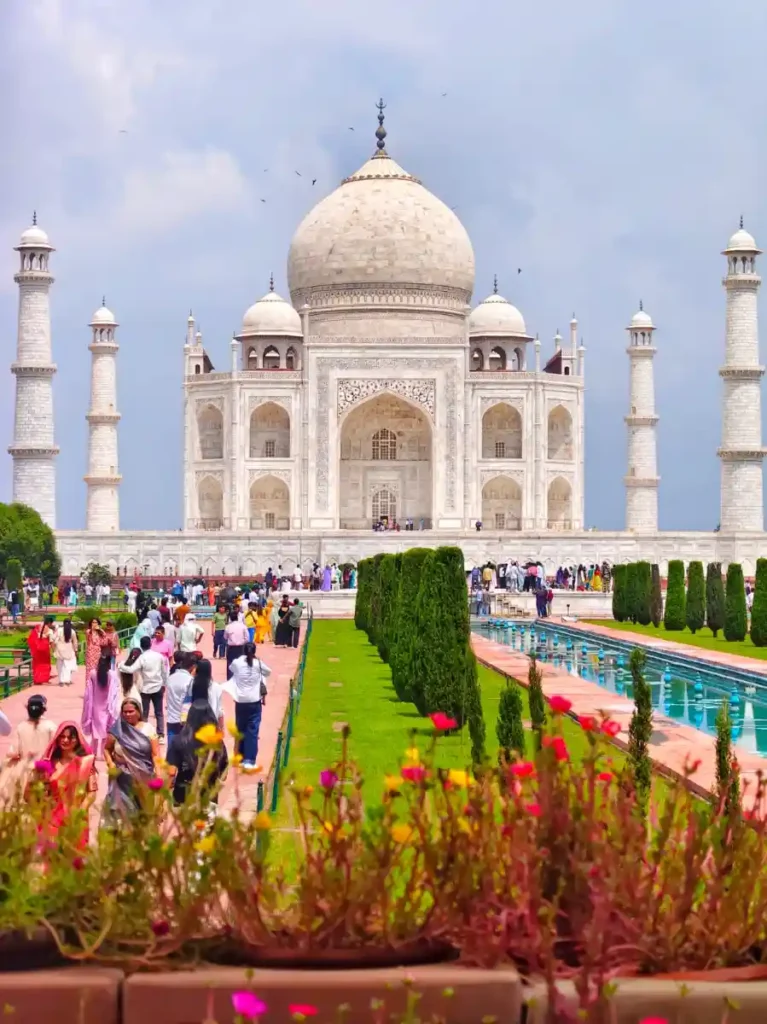 Taj Mahal Agra Larger View