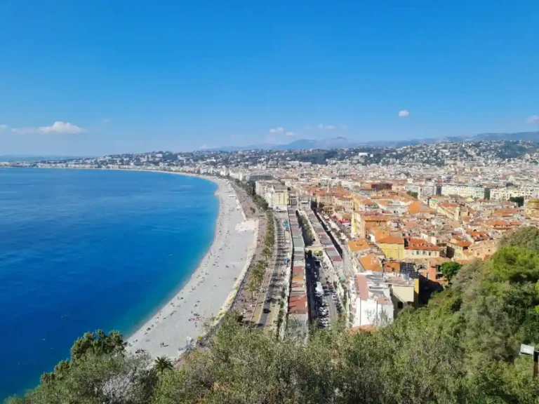 europe_travel_guide